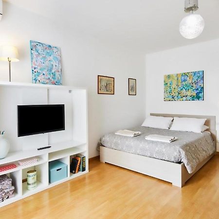 House Naviglio Grande 15 Minutes To Duomo Apartment Милано Екстериор снимка