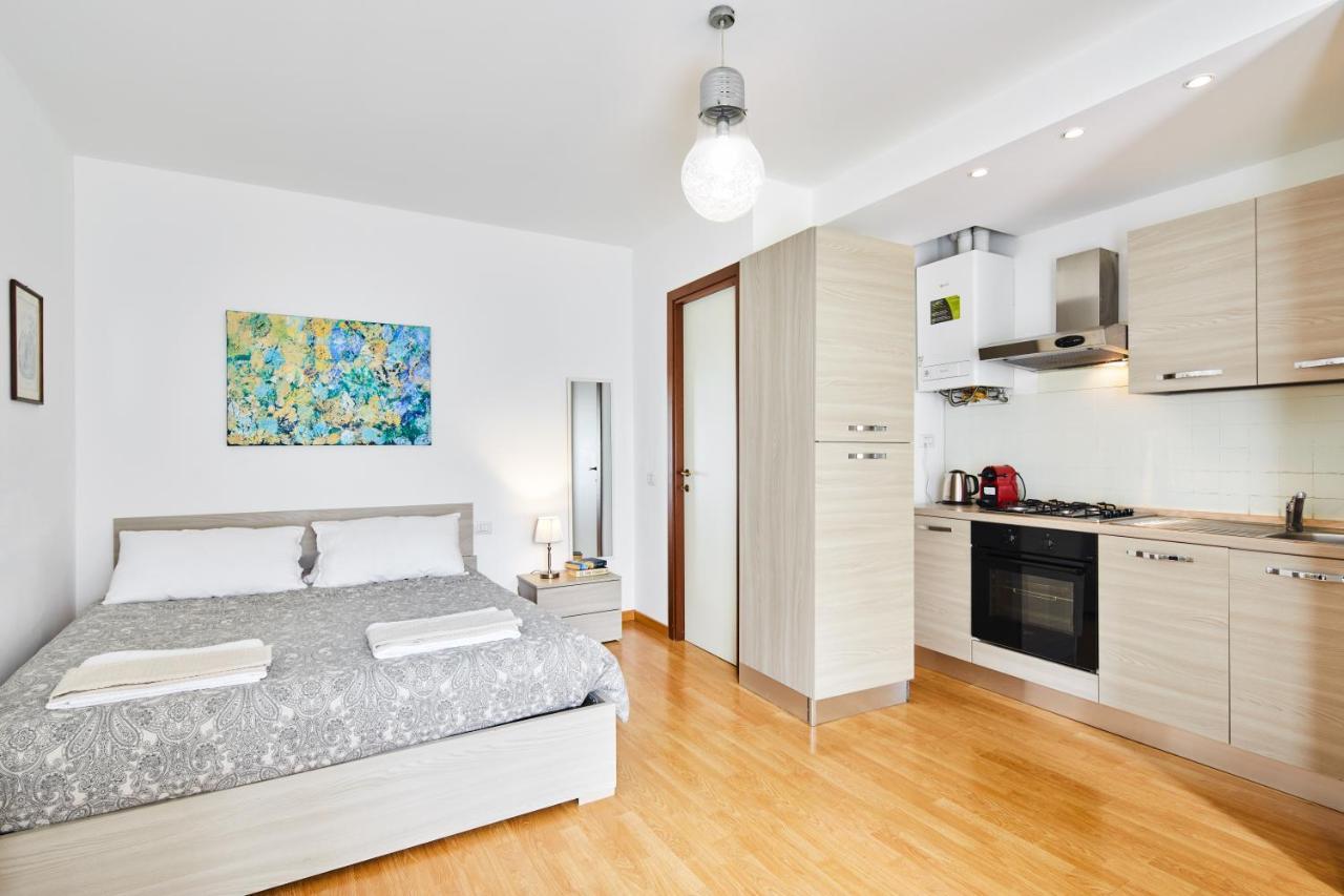 House Naviglio Grande 15 Minutes To Duomo Apartment Милано Екстериор снимка