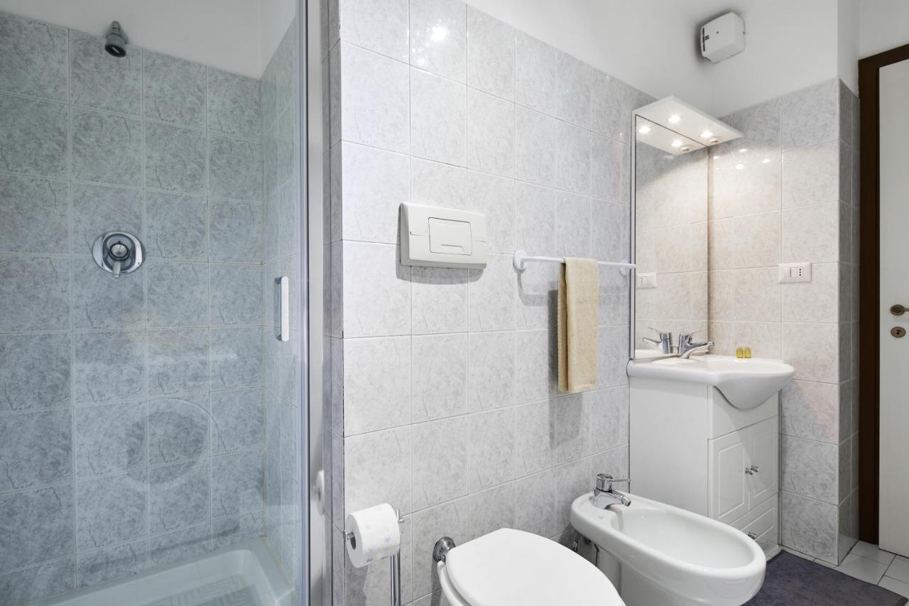 House Naviglio Grande 15 Minutes To Duomo Apartment Милано Екстериор снимка